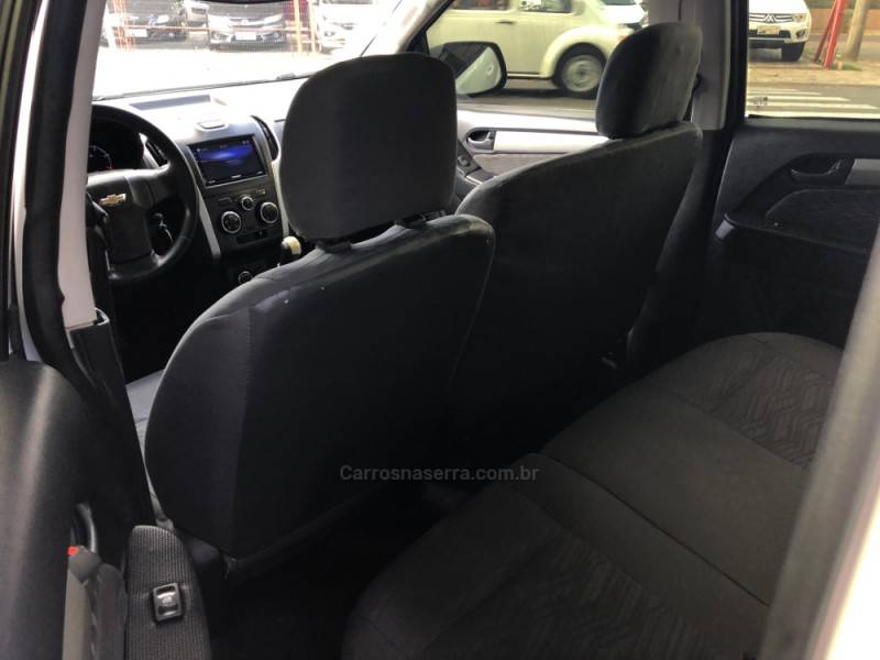 CHEVROLET - S10 - 2015/2016 - Branca - R$ 119.800,00