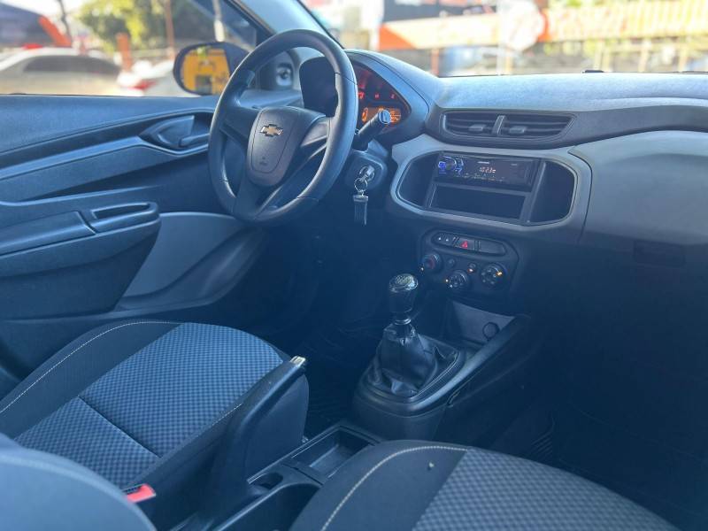 CHEVROLET - ONIX - 2019/2019 - Branca - R$ 54.500,00