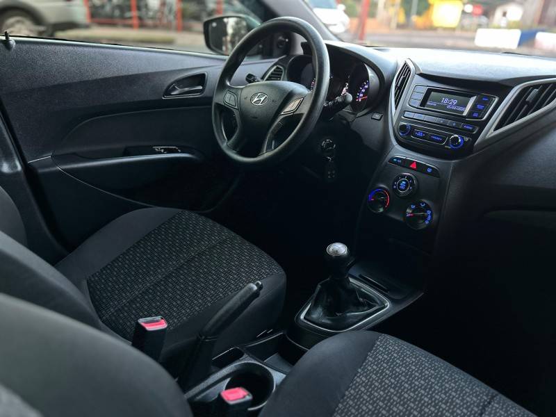 HYUNDAI - HB20 - 2018/2019 - Preta - R$ 55.900,00