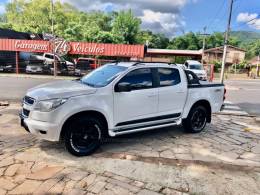 CHEVROLET - S10 - 2015/2016 - Branca - R$ 119.800,00