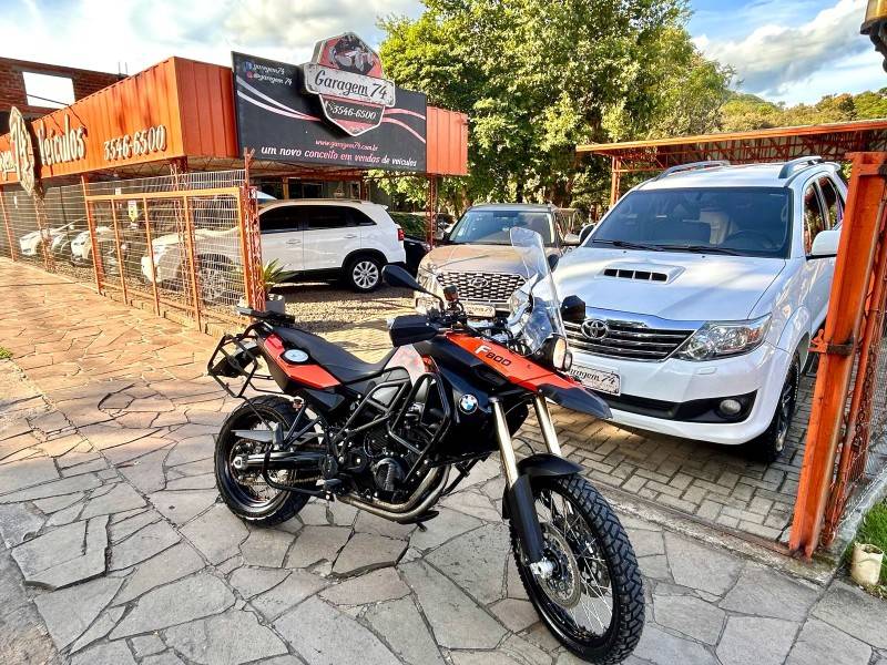 BMW - F 800 - 2012/2012 - Laranja - R$ 41.900,00