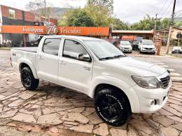 TOYOTA - HILUX - 2014/2014 - Branca - R$ 124.900,00
