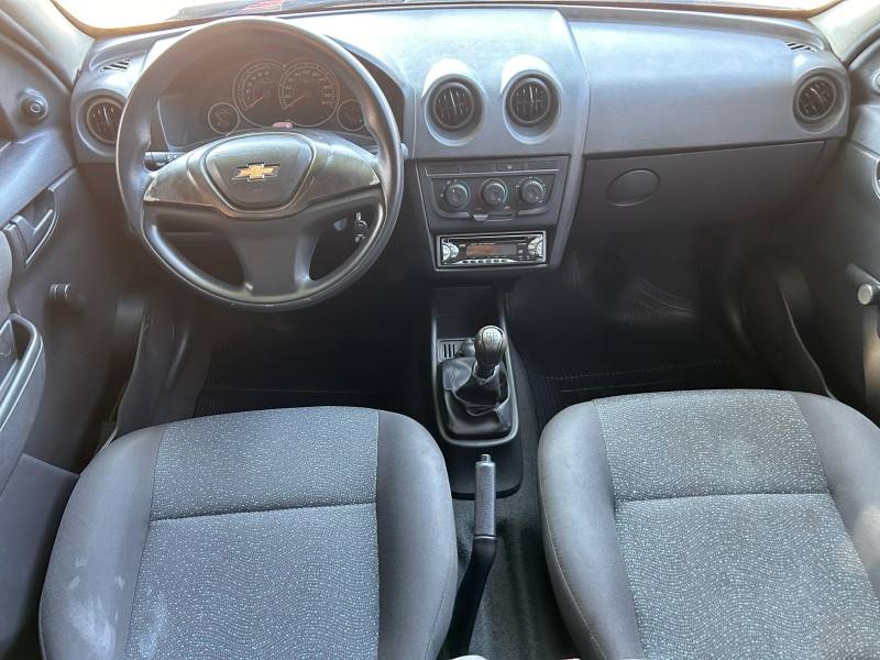 CHEVROLET - CELTA - 2011/2012 - Vermelha - R$ 23.800,00