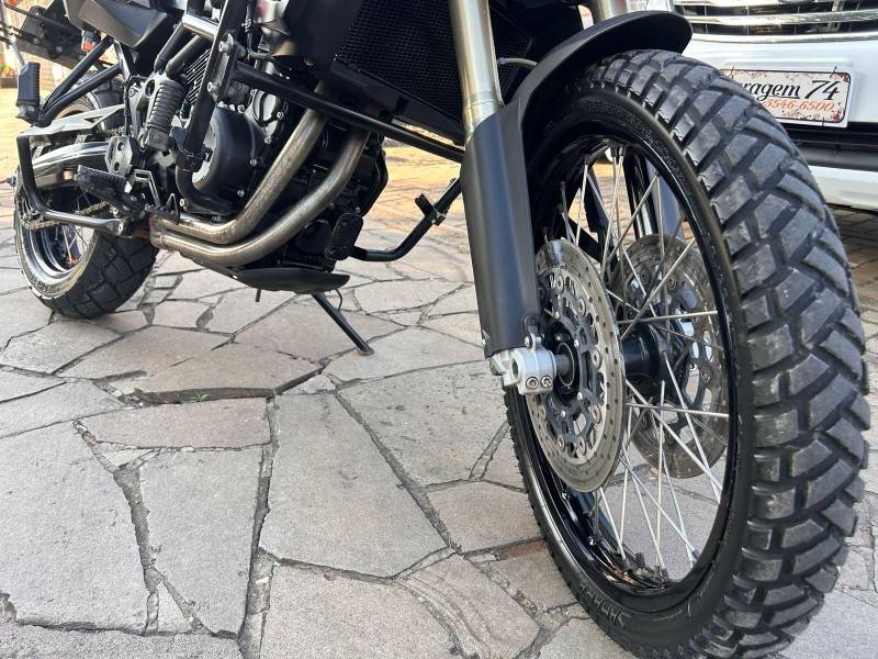 BMW - F 800 - 2012/2012 - Laranja - R$ 41.900,00