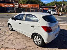CHEVROLET - ONIX - 2019/2019 - Branca - R$ 54.500,00