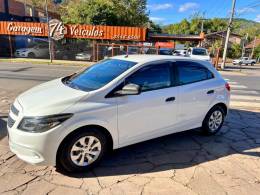 CHEVROLET - ONIX - 2019/2019 - Branca - R$ 54.500,00