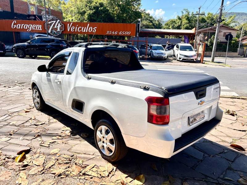 CHEVROLET - MONTANA - 2016/2017 - Branca - R$ 53.900,00