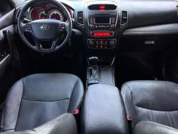 KIA MOTORS - SORENTO - 2015/2015 - Branca - R$ 78.900,00