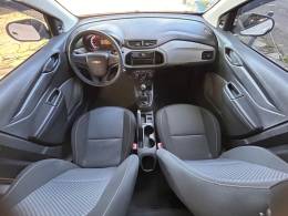 CHEVROLET - ONIX - 2019/2019 - Branca - R$ 54.500,00