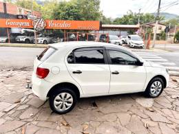 VOLKSWAGEN - GOL - 2015/2016 - Branca - R$ 41.900,00