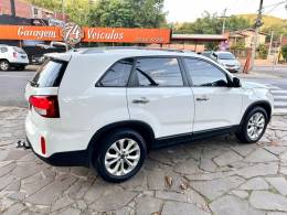 KIA MOTORS - SORENTO - 2015/2015 - Branca - R$ 78.900,00