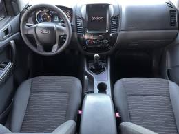 FORD - RANGER - 2013/2014 - Azul - R$ 86.900,00